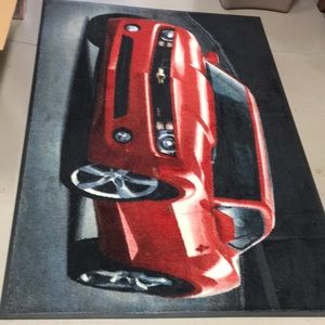 Mustang Area Rug 4x6
